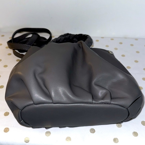 Gray Faux Leather Handbag Shoulder Bag Crossbody Braided Handles NEW - Picture 2 of 3